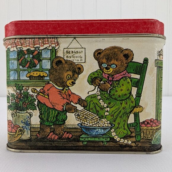 Vintage Metal Tin Square Bears Cooking in Kitchen Baking Holiday Container - Picture 2 of 9